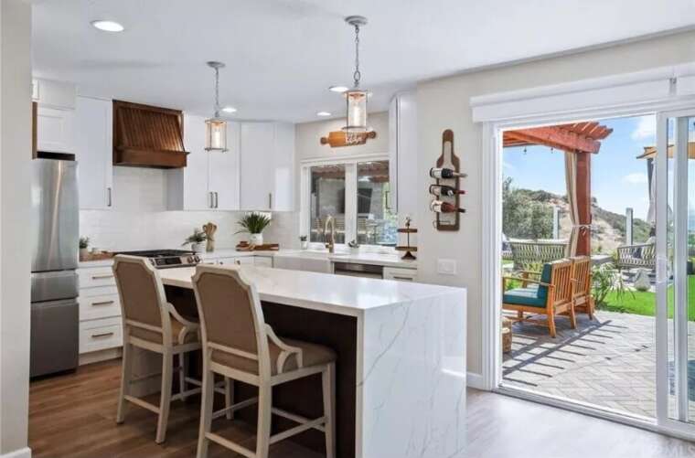 Reclaimed Wood Kitchens - Built to Order | JC Woodworking - Eco Friendly Kitchen Renovation Ideas